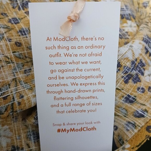 NEW ModCloth Spruced Up Summer Sleeveless Top Yellow Floral Linen Women's Size M - Picture 9 of 14